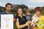 Familie Kordesch mit Güesiegel Kiddyspace
