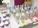 Keramikmalstudio Im Wunderland viele Farben und Techniken zum Ausprobieren
