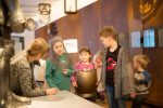 Zeitreisen im 5-Elemente-Museum