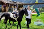 Pony-Reiten bei Kiddyspace Partner Berghotel Jaga Alm