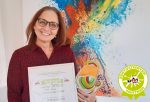 APÄDO Mag.a Doris Pühringer mit Kiddyspace Urkunde